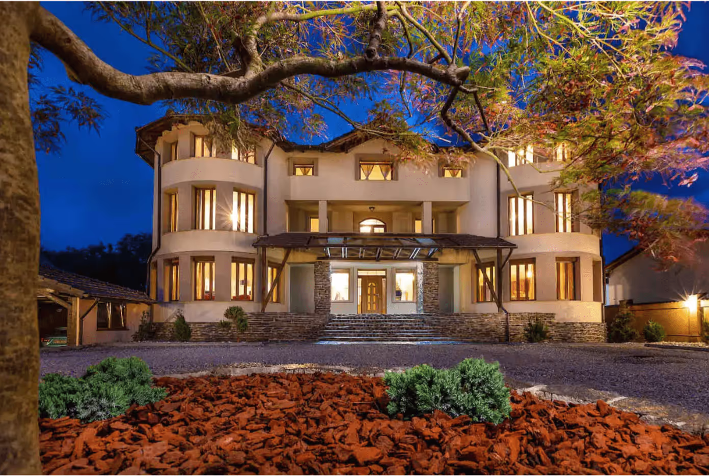 Mansion at dusk on the Helix Romania retreat route